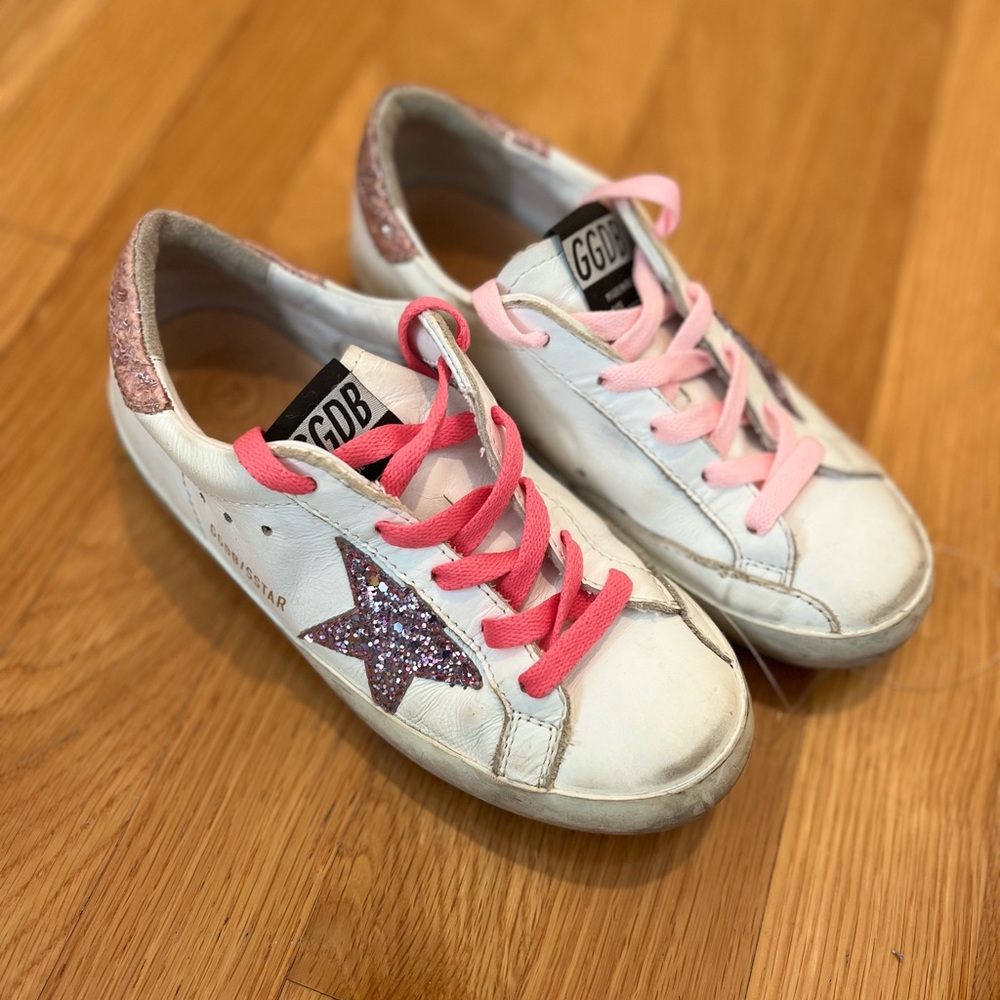 Golden Goose Sneakers